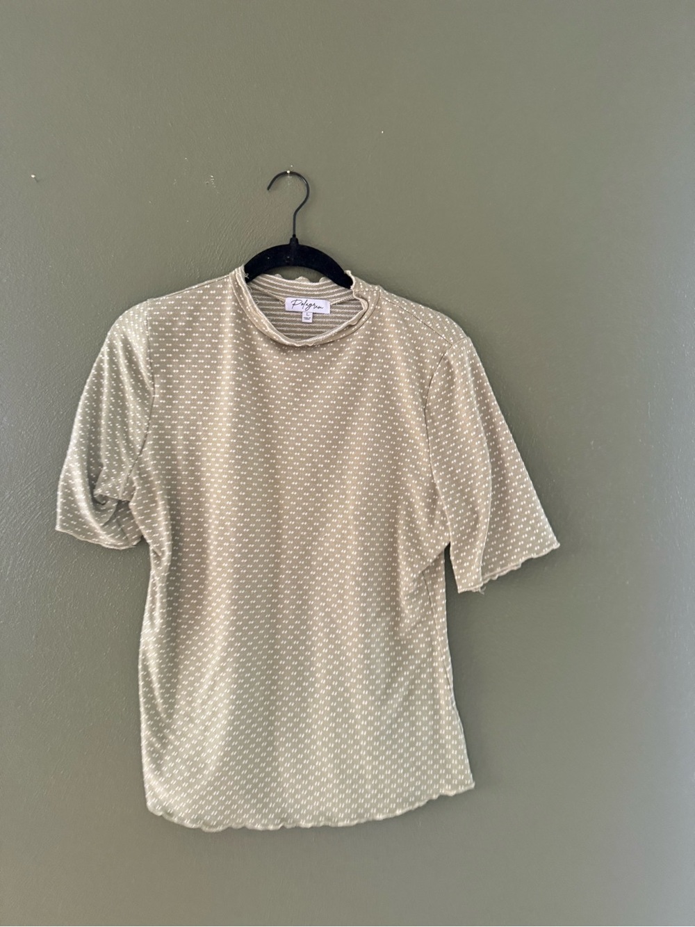 Polagram Beige Short Sleeve Crewneck with White Dot Pattern